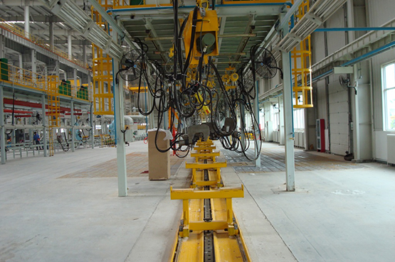 壓鉚機(jī)的安全操作注意事項(xiàng)有哪些？